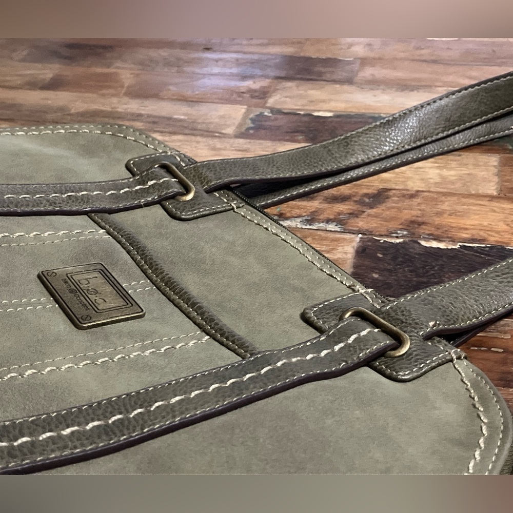 Barn Concept (BOC) Olive Green Leather Purse